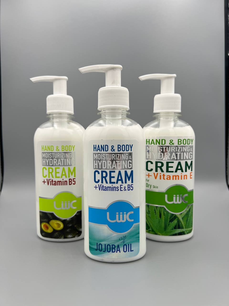 کرم آبرسان مدل آووکادو حجم 250 میلی لیتر کرم آبرسان مدل آووکادو حجم 250 میلی لیتر